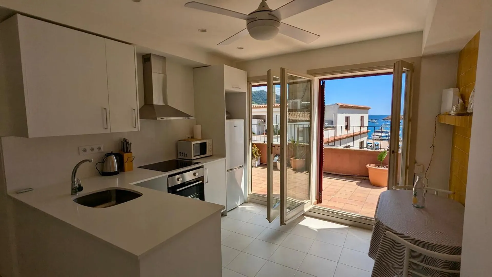 Apartment Apartamento En Pleno Corazon De Tossa De Mar
